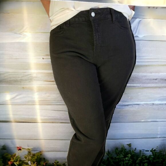 NYDJ Black Mid-Rise Size 12 Jeans - Picture 1 of 9